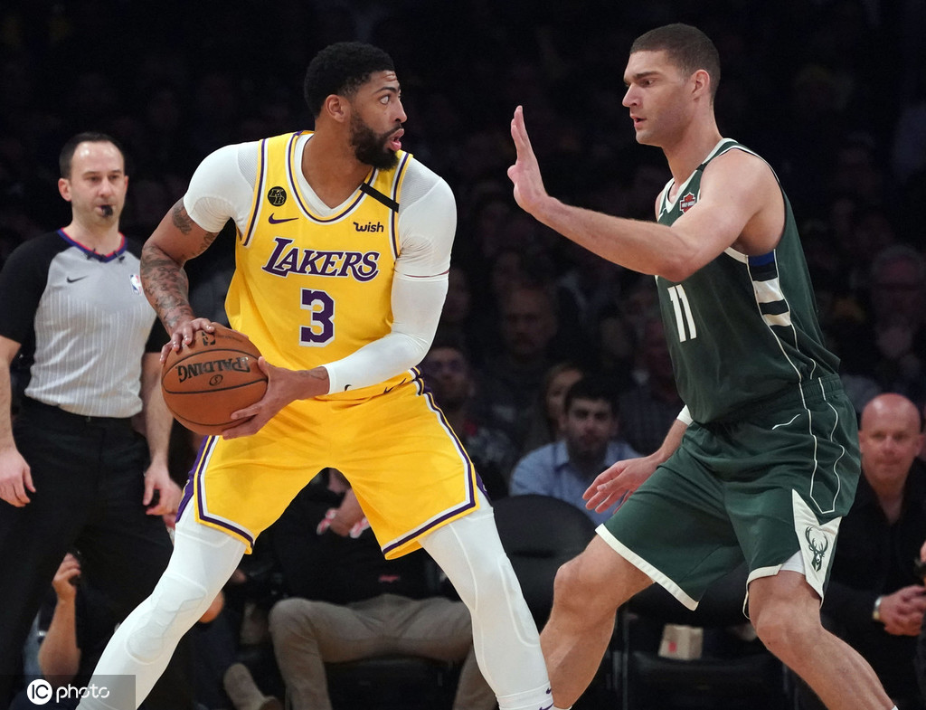 金年会官网登录- 科维托娃与莱巴金娜比赛视频回放 