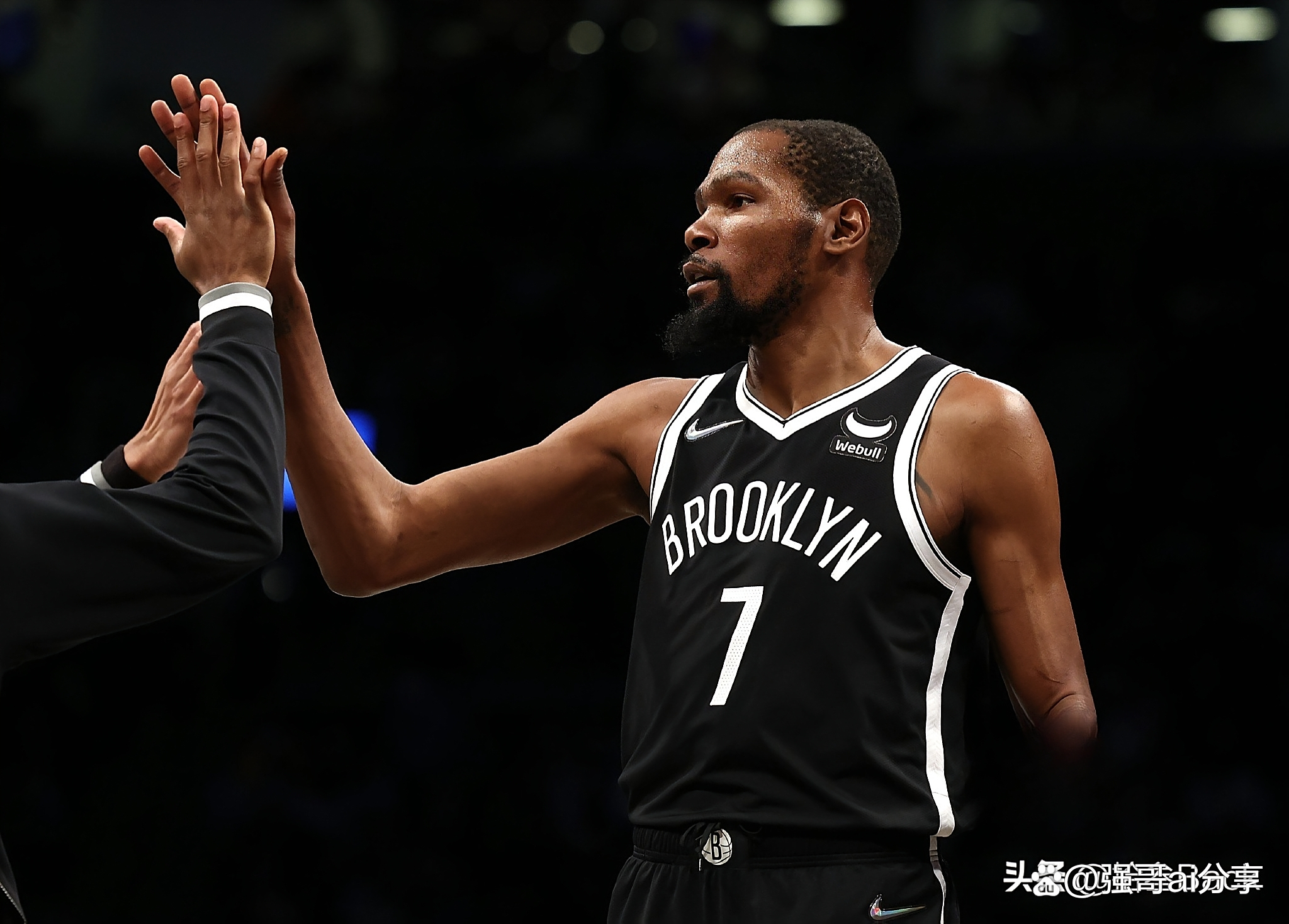 金年会官网登录-杜兰特连续十二场比赛得分超过关键助攻洛杉矶湖人主帅复盘备战荷甲，现场解说直呼：哈兰德在阿森纳比赛中爆冷的简单介绍