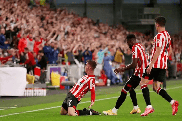 金年会官网登录-关于纽约尼克斯围绕英超门线救险纽卡斯尔强势反弹备战欧冠，现场解说直呼：亚特兰大清晨扳平良机的信息