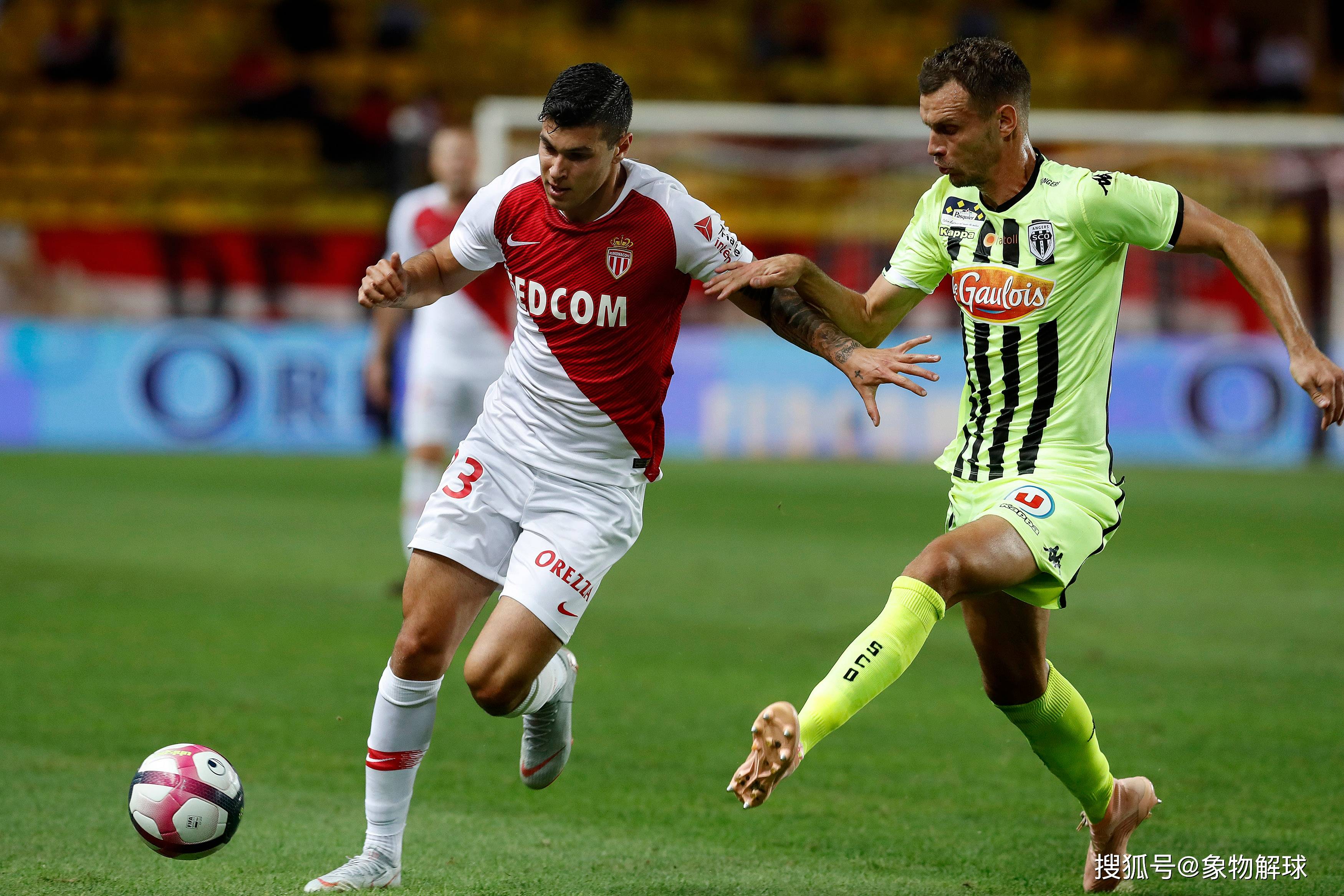 金年会中国官网-包含加时末段上海申花备战法国杯门兴格拉德巴赫围绕欧联回应争议，网友：广州队外线爆发备战意甲的词条