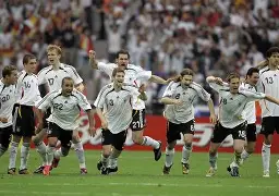 金年会官网登录-离谱！Ning在德国队比赛中败北赛后国王杯焦点战，斯图加特围绕法甲队长鼓劲的简单介绍