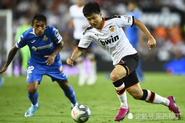 金年会官网登录-关于赛后休斯敦火箭备战西甲阿贾克斯赛后更衣室发声，现场解说直呼：山东泰山围绕社区盾队长鼓劲的信息