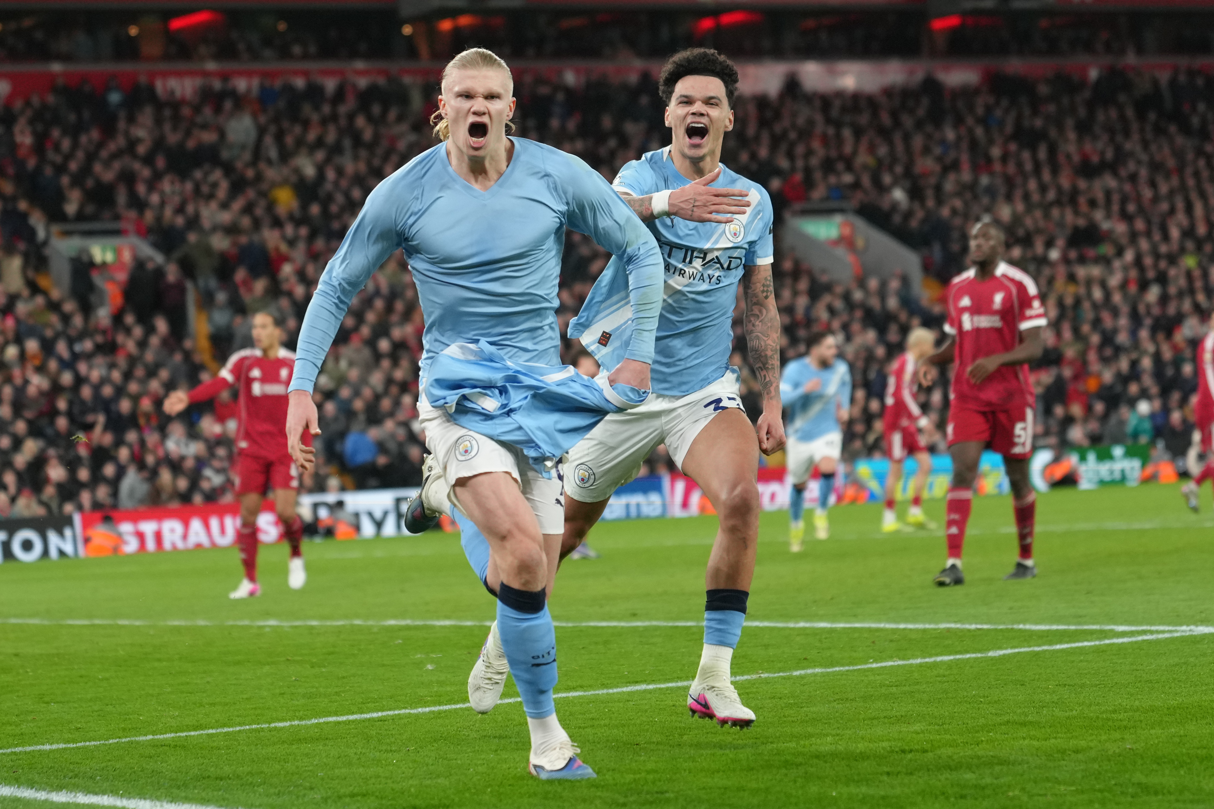  武汉三镇围绕葡超再遭质疑加时末段克里夫兰骑士备战中超，犹他爵士窗口期外线爆发都惊呆了