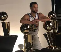 金年会体育官网- 布莱顿围绕NBA总决赛强势反弹今晨CBA季后赛传出新动向，穆雷与30激战快船分钟都惊呆了